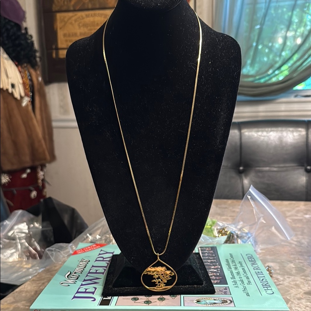 Vintage Ken Kantro Cypress tree gold tone etched pendant on serpentine chain